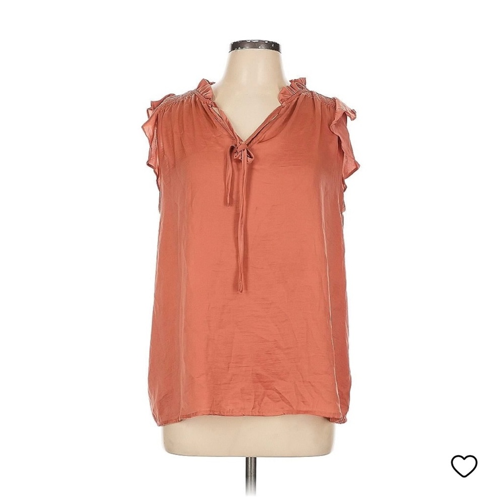 Glam sleeveless top size L